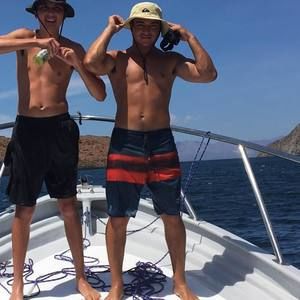 Meet your Posher, Christian